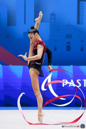 app f raffaeli sofia ita sfe08105 copia simone ferraro ph